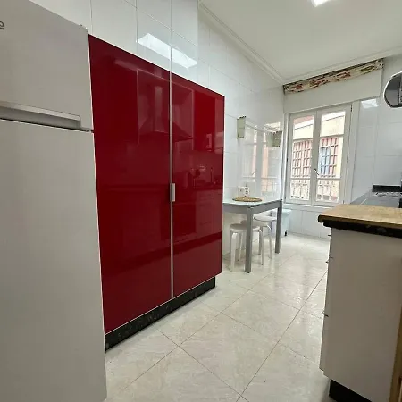 Ybh Lopez De Neira 42, 1 아파트