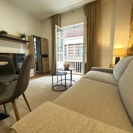 Ybh Lopez De Neira 42, 1