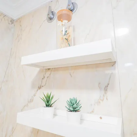 Ybh Lopez De Neira 42, 1 아파트