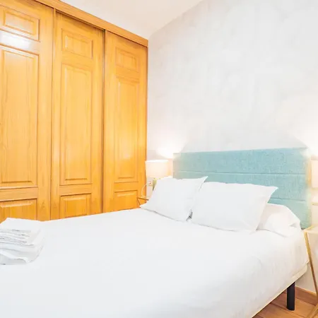 Ybh Lopez De Neira 42, 1 *