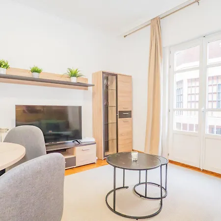 Ybh Lopez De Neira 42, 1