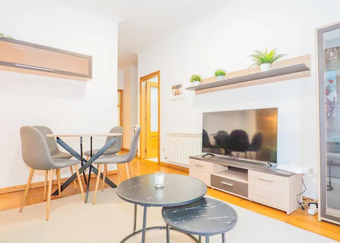 Ybh Lopez De Neira 42, 1 * Comarca de Vigo